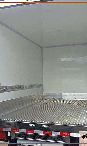 Reforma de baú frigorifico	 Reforma de baú frigorifico