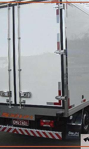 Reforma em baús frigoríficos	 Reforma em baús frigoríficos